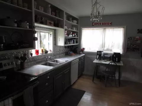 529 N Fourth, L'anse, MI 49946 photo 8