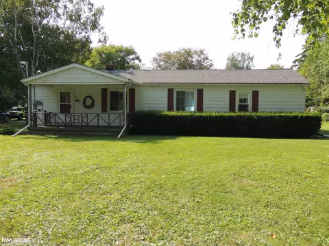 4185 Burtch, Fort Gratiot, MI 48059
