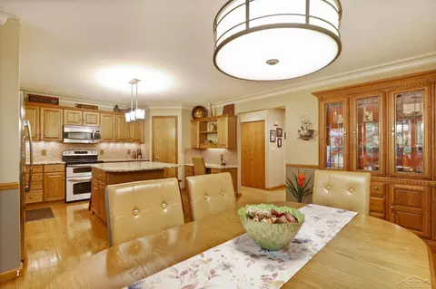 718 Maple Crst, Frankenmuth, MI 48734 photo 28