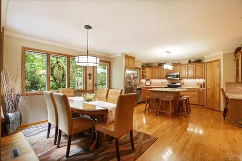 718 Maple Crst, Frankenmuth, MI 48734 photo 21