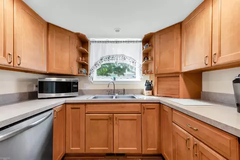 520 Vine, Saint Clair, MI 48079 photo 13