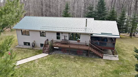 w4347 Schroeder Road, Marinette, WI 54143