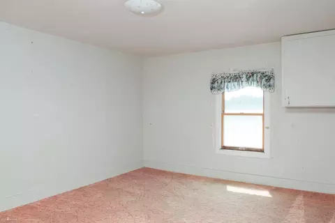 2600 Escott, Owosso, MI 48867 photo 14
