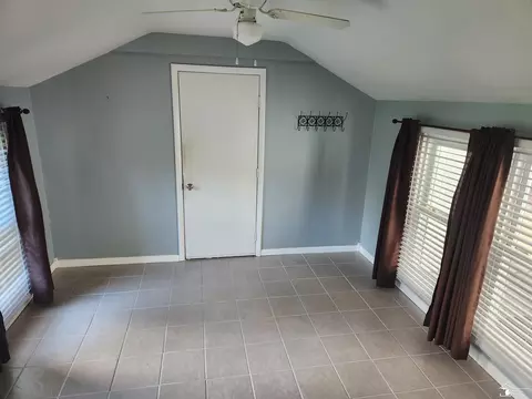 3242 Bluebush, Monroe, MI 48162 photo 6