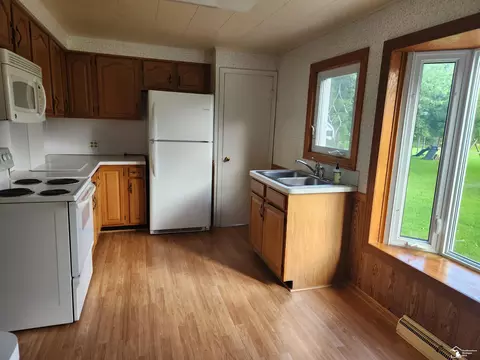 3242 Bluebush, Monroe, MI 48162 photo 2