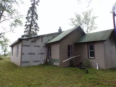2988 Three Rivers, Gladwin, MI 48624 photo 3