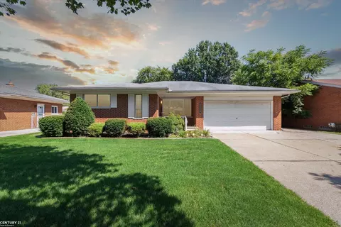 29406 Pinto, Warren, MI 48093