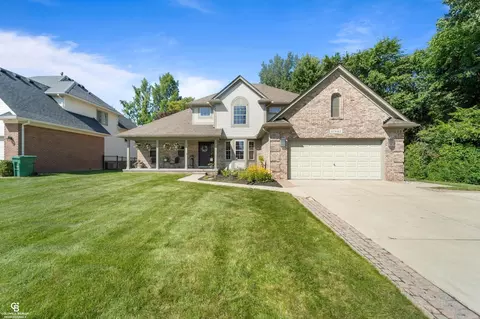 27842 Ashland, Harrison Township, MI 48045