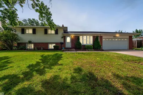 23060 Demley, Clinton Township, MI 48035