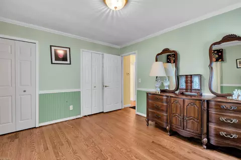 1500 Cook, Grosse Pointe Woods, MI 48236 photo 13