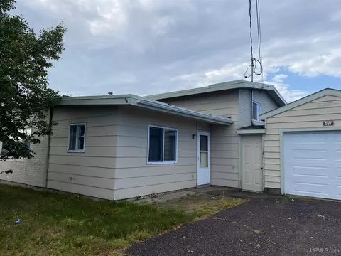 497 And 499 Mustang, Gwinn, MI 49841