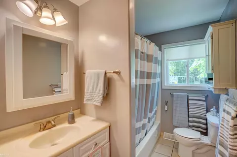 2460 Busch, Birch Run, MI 48415 photo 30