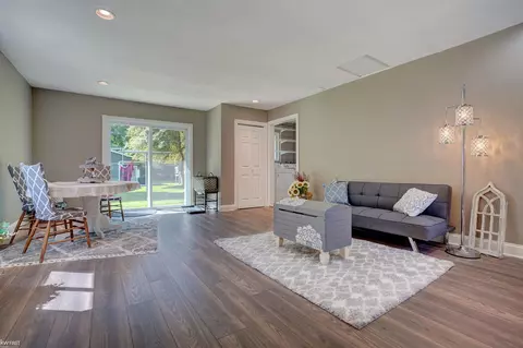 2460 Busch, Birch Run, MI 48415 photo 14