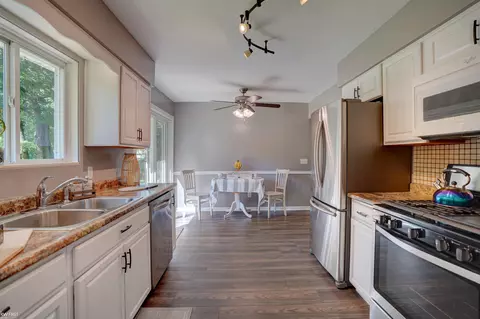 2460 Busch, Birch Run, MI 48415 photo 35