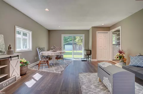 2460 Busch, Birch Run, MI 48415 photo 37