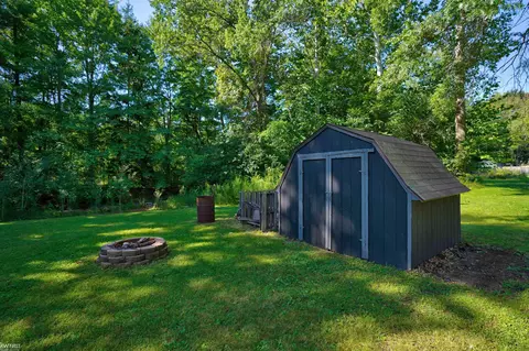 2460 Busch, Birch Run, MI 48415 photo 57