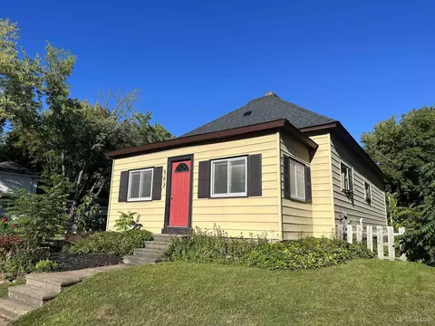 302 Alfred Wright, Ironwood, MI 49938