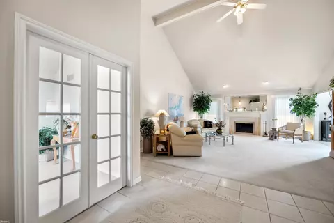 20564 Edinberg, Macomb, MI 48044 photo 10