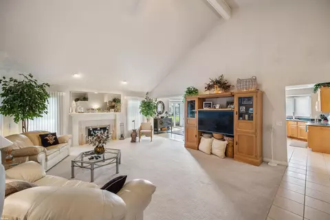 20564 Edinberg, Macomb, MI 48044 photo 17