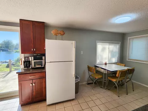 6844 Ridge, Harrison, MI 48625 photo 10