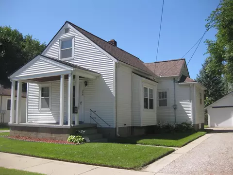 306 Caroline, Essexville, MI 48732