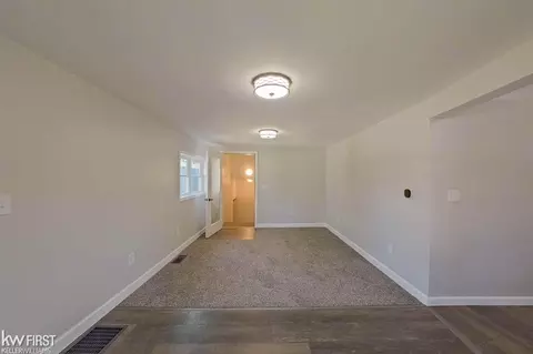 8129 N State Rd, Davison, MI 48423 photo 8