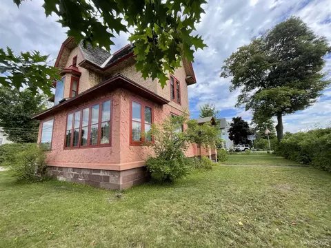 103 E Main, Negaunee, MI 49866 photo 4