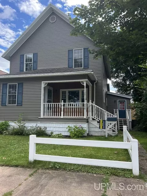 558 Elm, Negaunee, MI 49866