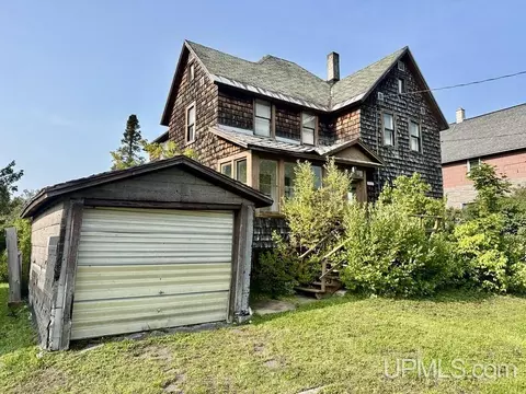 26176 Atlantic St, Laurium, MI 49913