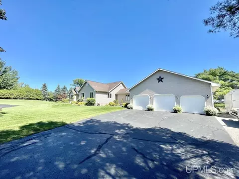 4014 D, Bark River, MI 49807 photo 3