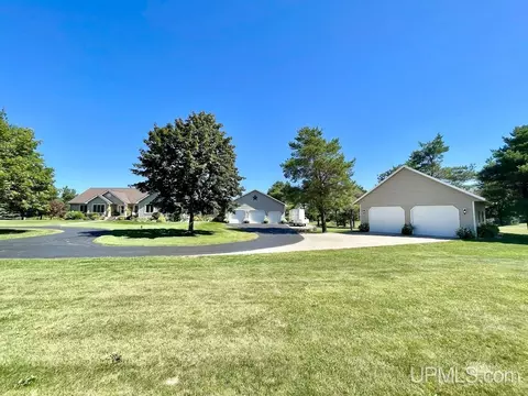 4014 D, Bark River, MI 49807 photo 2