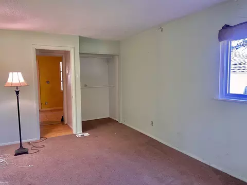 3046 Kettering, Flint, MI 48507 photo 5