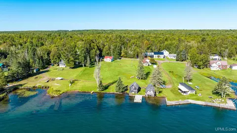 38750 Fishermans, Chassell, MI 49916