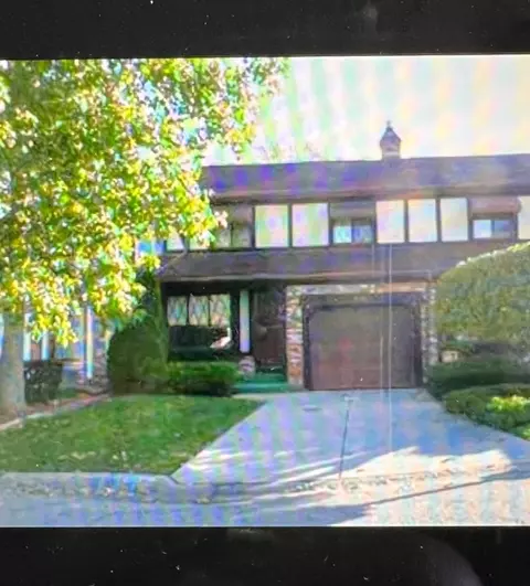 3703 Greenbrook, Flint, MI 48507