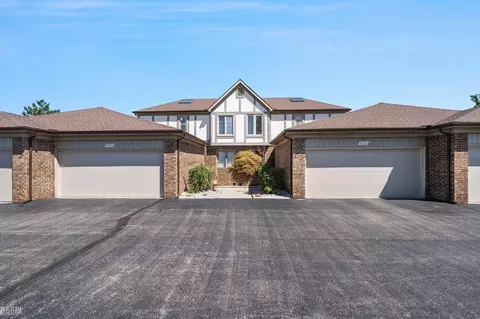 449331 Mackinaw, Shelby Township, MI 48315
