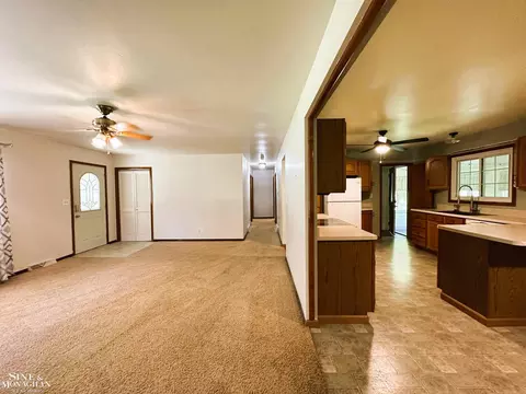 154 Westmore Loop, Yale, MI 48097 photo 9