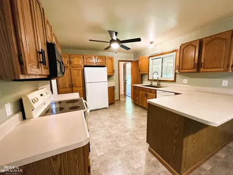 154 Westmore Loop, Yale, MI 48097 photo 15