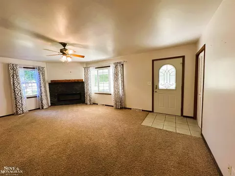 154 Westmore Loop, Yale, MI 48097 photo 5