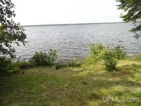 Tbd East Shore, Bergland, MI 49910