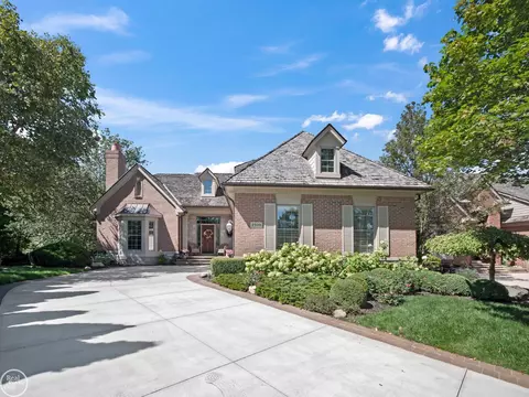 2599 Summerlin Unit UNIT 29, Oakland Township, MI 48306