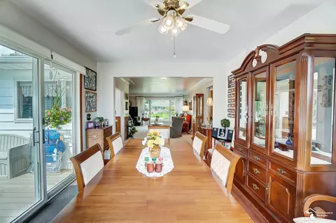 348 Ruff, Monroe, MI 48162 photo 16