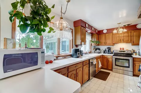 348 Ruff, Monroe, MI 48162 photo 18