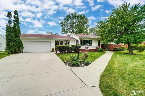 348 Ruff, Monroe, MI 48162 photo 5
