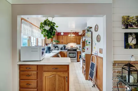 348 Ruff, Monroe, MI 48162 photo 17