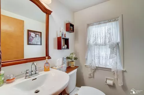 348 Ruff, Monroe, MI 48162 photo 35