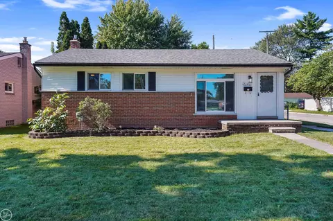22800 Socia, Saint Clair Shores, MI 48082