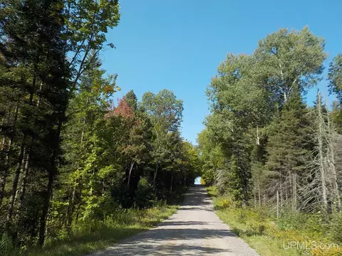 182 Wests, Amasa, MI 49903 photo 37