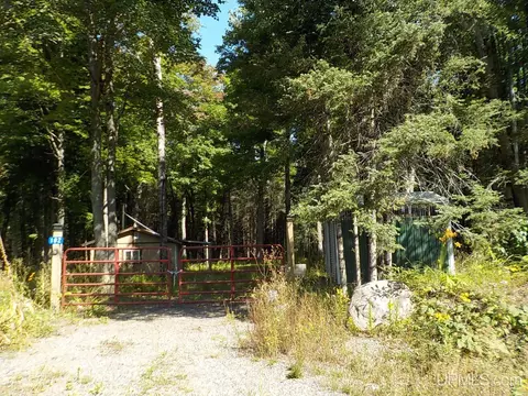 182 Wests, Amasa, MI 49903 photo 34