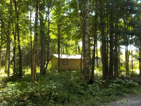 182 Wests, Amasa, MI 49903 photo 31