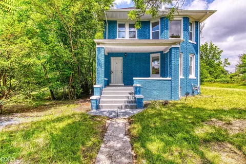 5048 Oregon, Detroit, MI 48204